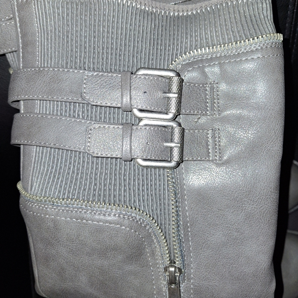 Women's Gray white Mountain tall boots